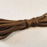 21Z - Dark brown (loose knit)